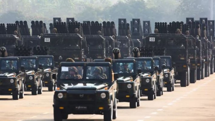 म्यानमारको सेनाले  ग-यो एक अर्ब डलरको हतियार आयात