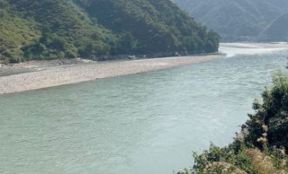 सिटिइभिटीको गाडी सुनकोशीमा खस्यो: ३ बेपत्ता