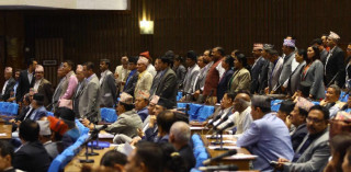 प्रधानमन्त्रीले कमजोरी स्वीकार्ने भएपछि संसदको अवरोध खोल्न एमाले तयार