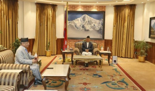 राष्ट्रपति र प्रधानमन्त्रीबीच भेटवार्ता