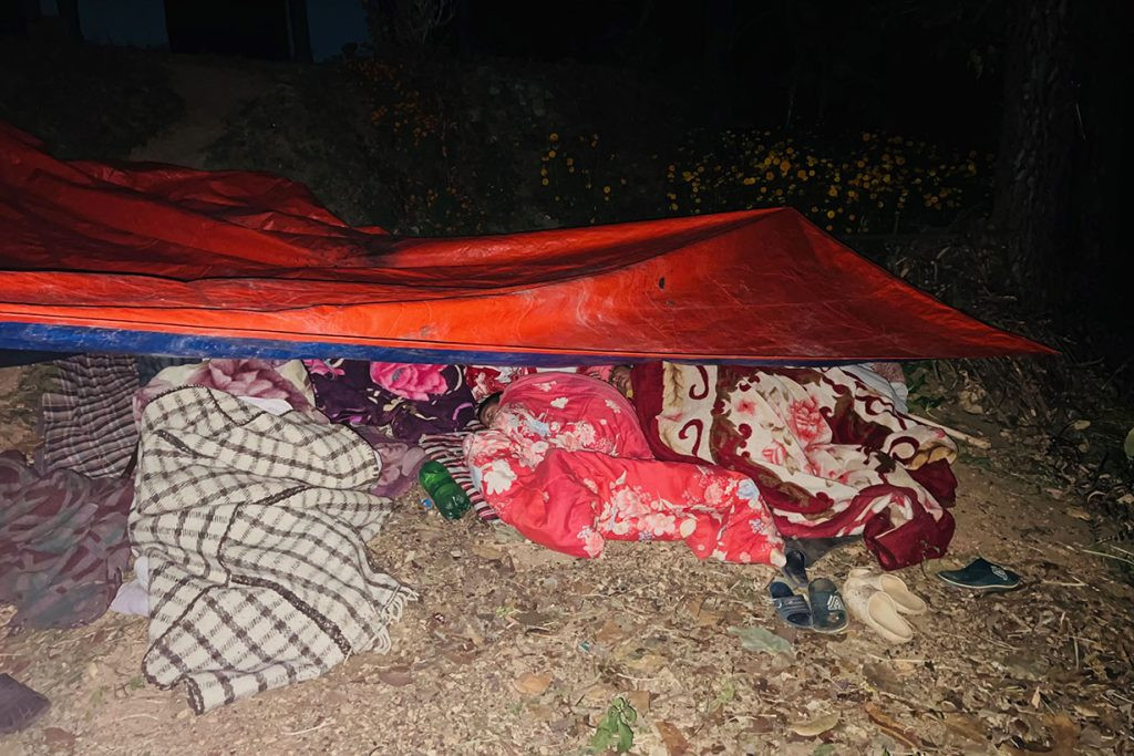 भूकम्प पीडित भन्दछन् ‘अहिलेसम्म राहत पाएको छैन’