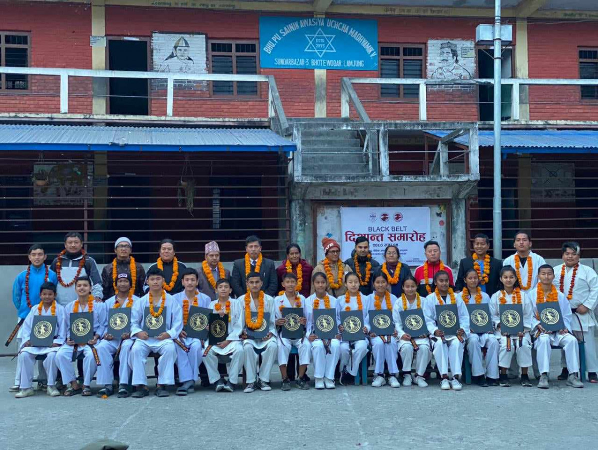 मर्स्याङ्दी कराते डोजोका १७ जना खेलाडी दीक्षित 