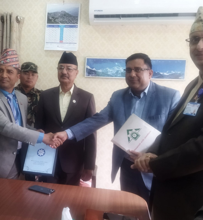 स्टार्टअप उद्यम कर्जा प्रवाह गर्न समझदारी पत्रमा हस्ताक्षर