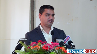 स्वास्थ्य मन्त्री पौडेलद्वारा आँखा उपचारलाई प्राथमिकतामा राख्न जोड, भरतपुर आँखा अस्पतालको निरीक्षण