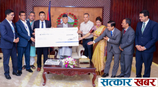 नेपाल बैंकद्वारा प्रधानमन्त्री उद्धार कोषमा दुई करोड सहयोग, ओलीले भने अनुहार हेरेर ऋण नदिनू