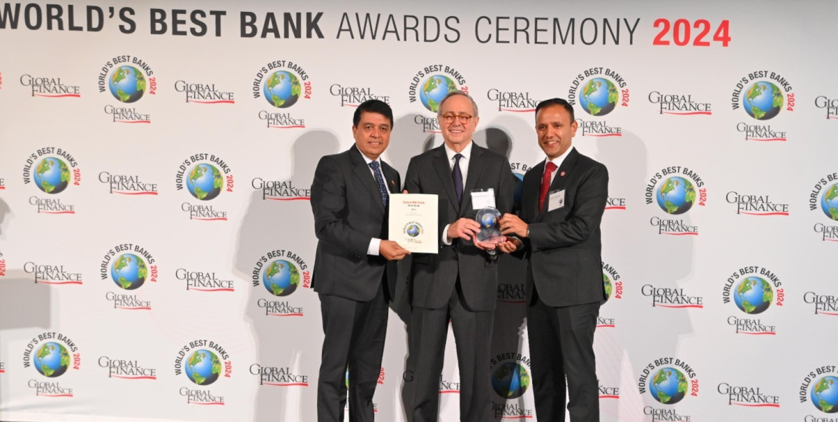 Best Bank Award by Global Finance 1.jpeg